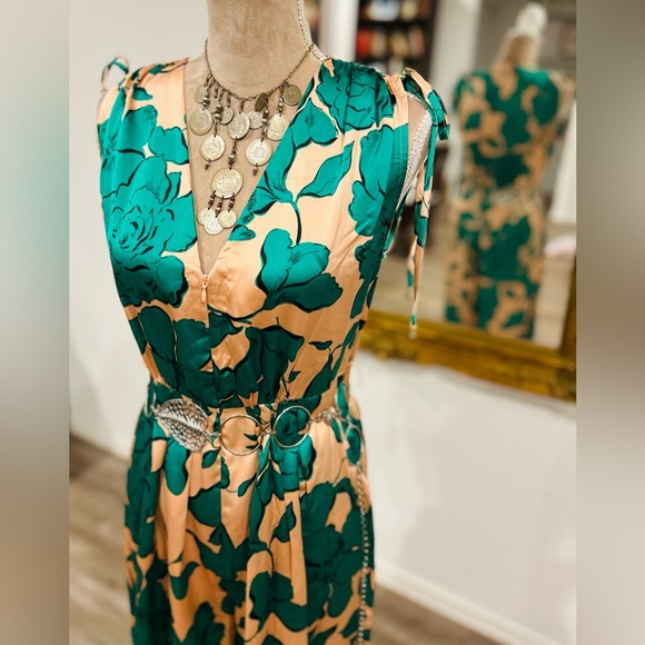 Vici Collection Marysol Wide Leg Jumpsuit Sz Small - Picture 4 of 8